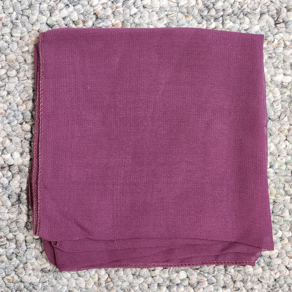 Hot Topic Aubergine Neck Scarf